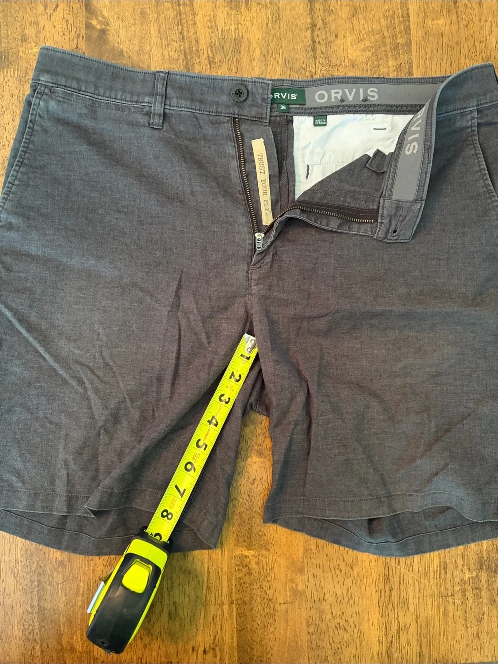 Orvis Men’s Charcoal Flat Front Shorts